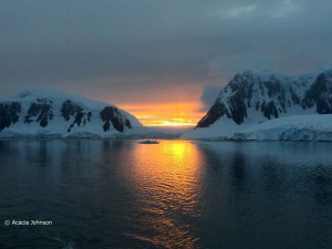 南極旅行 夕日