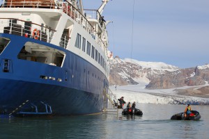 スピッツベルゲン島クルーズ　北極旅行