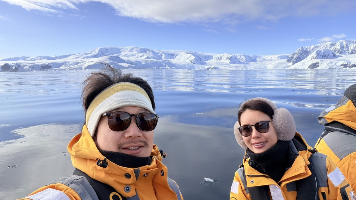 「新婚旅行は南極へ」【お客様体験談】：2026年1月ペンギンサファリ探検クルーズ