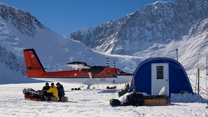 ヴィンソン・ベースキャンプ／南極旅行