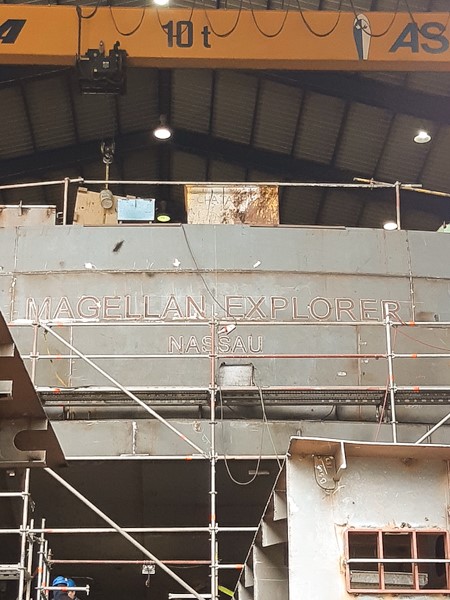 新造客船　マゼラン・エクスプローラー号　建造状況について