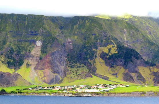 サウスジョージア島と大西洋の島々探検クルーズ28日間コース詳細 南極旅行 北極旅行のクルーズ ツアー 株 クルーズライフ